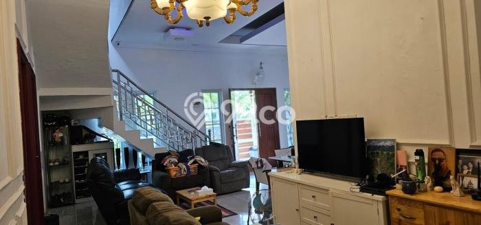 Dijual Hunian Rumah Terawat 7 KT di Duri Kosambi, Jakarta Barat Dijual Hunian Rumah Terawat 7 KT di Duri Kosambi, Jakarta Barat