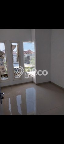 Rumah Terjangkau Strategis LT 90m2 di Surabaya Rumah Terjangkau Strategis LT 90m2 di Surabaya