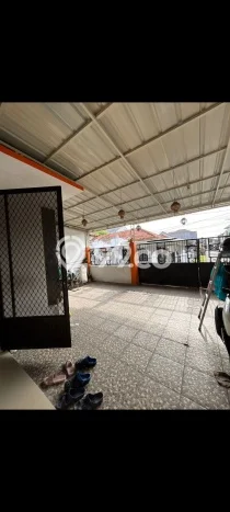 Rumah Disewakan Surabaya LT 170m2 LB 170m2 Kawasan Ngagel Rumah Disewakan Surabaya LT 170m2 LB 170m2 Kawasan Ngagel