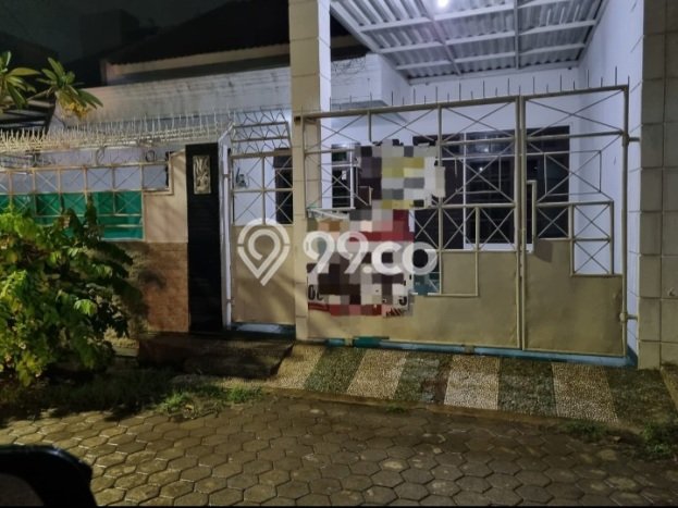 Disewakan Cepat Rumah Kondisi Bagus di Area Wiyung, Surabaya Disewakan Cepat Rumah Kondisi Bagus di Area Wiyung, Surabaya