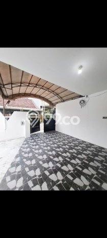 Sewa Rumah Harga Terjangkau di Mulyosari Surabaya Punya 4 KT Sewa Rumah Harga Terjangkau di Mulyosari Surabaya Punya 4 KT