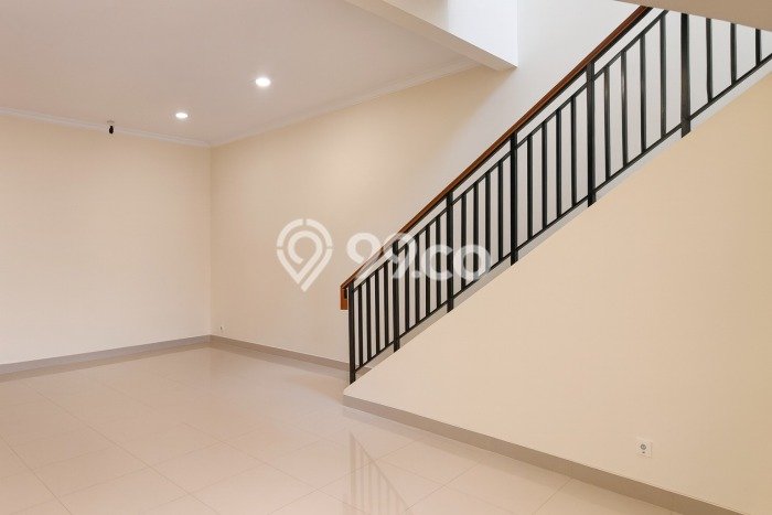 Dijual Rumah Mewah Megah Dengan View Eksklusif di Gading Serpong The Spring, Tangerang Dijual Rumah Mewah Megah Dengan View Eksklusif di Gading Serpong The Spring, Tangerang