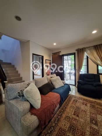 Rumah Luas Asri 3 KT Siap Pakai di BSD The Savia Tangerang Rumah Luas Asri 3 KT Siap Pakai di BSD The Savia Tangerang