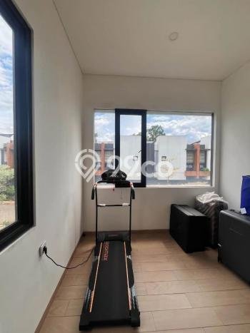 For Sale Rumah 3 Kamar Lokasi Strategis Bagus dan Strategis di BSD For Sale Rumah 3 Kamar Lokasi Strategis Bagus dan Strategis di BSD