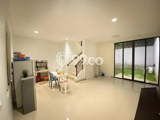 Disewakan! Rumah 2 Kamar Tidur &
2 Kamar Mandi di BSD The Savia, Tangerang Disewakan! Rumah 2 Kamar Tidur &
2 Kamar Mandi di BSD The Savia, Tangerang