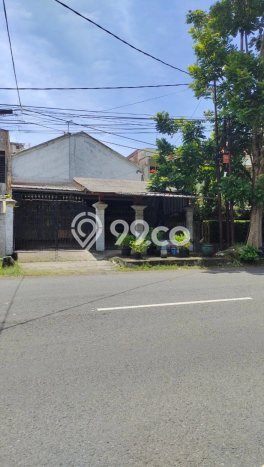 Jual Rumah Mewah Elegan Dengan View Eksklusif di ngagel, Surabaya Jual Rumah Mewah Elegan Dengan View Eksklusif di ngagel, Surabaya
