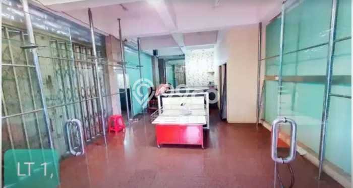 Ruko Dijual di Prime Area Surabaya Luas 200m2 Ruko Dijual di Prime Area Surabaya Luas 200m2