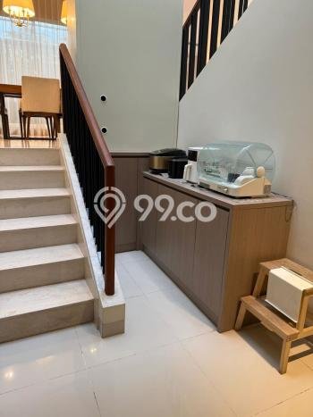 Ready to Use! Luxury House LT 204m2 Desain Modern di Gading Serpong Ready to Use! Luxury House LT 204m2 Desain Modern di Gading Serpong