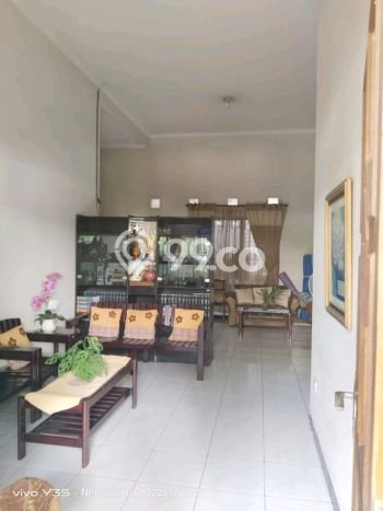 Lokasi terbaik! Rumah siap pakai dikontrakkan di Banyumanik LB 130m2 Lokasi terbaik! Rumah siap pakai dikontrakkan di Banyumanik LB 130m2