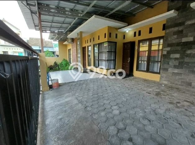 Disewakan Hunian Konsep Modern di Tembalang Semarang dengan 4 KT Disewakan Hunian Konsep Modern di Tembalang Semarang dengan 4 KT