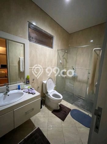 Hunian Mewah Dijual LT 240m2 di Gajah Mungkur, Semarang Hunian Mewah Dijual LT 240m2 di Gajah Mungkur, Semarang