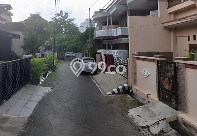 Rumah Sederhana Dijual di Banyumanik 5 Kamar dengan Luas Tanah 340m2 Rumah Sederhana Dijual di Banyumanik 5 Kamar dengan Luas Tanah 340m2