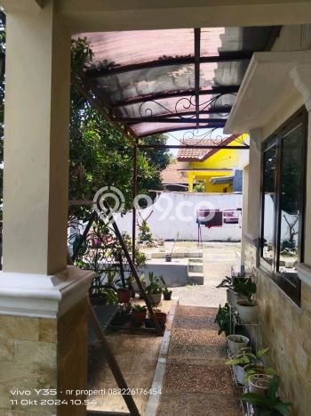 Rumah Modern Minimalis 5 KT Bisa Langsung Pindah di Banyumanik Rumah Modern Minimalis 5 KT Bisa Langsung Pindah di Banyumanik