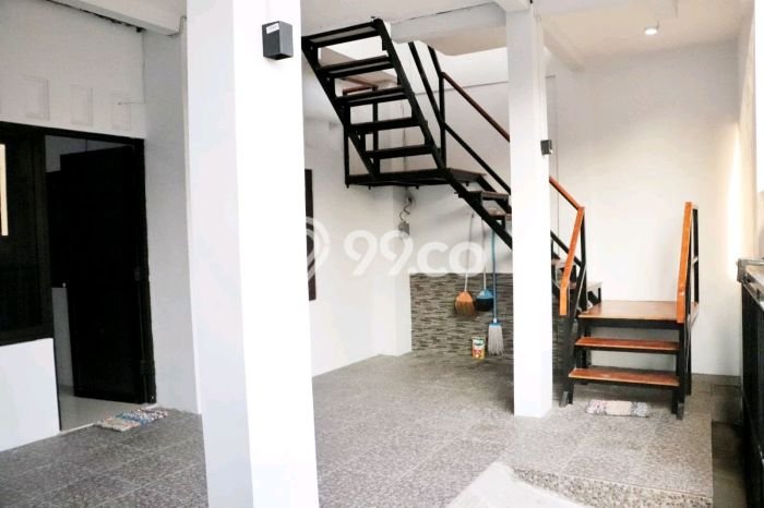 Unit Kost Dijual di Kawasan Banyumanik Semarang dengan 0 KT Unit Kost Dijual di Kawasan Banyumanik Semarang dengan 0 KT