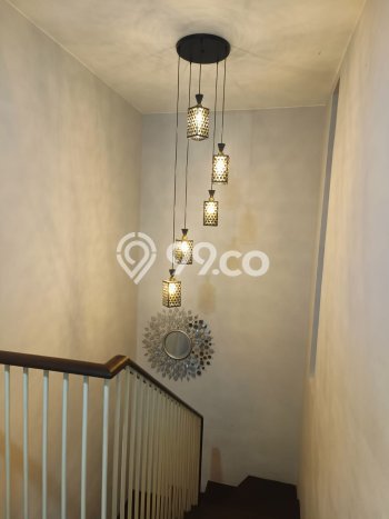 Siap Huni Hunian Elit 4 Kamar di Tembalang Dekat ke Mana Saja Siap Huni Hunian Elit 4 Kamar di Tembalang Dekat ke Mana Saja
