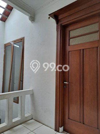 Disewakan segera rumah minimalis strategis 4 Kamar di Antapani, Bandung Disewakan segera rumah minimalis strategis 4 Kamar di Antapani, Bandung