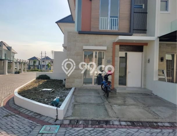 Rumah Minimalis 4 KT di Menganti Surabaya Rumah Minimalis 4 KT di Menganti Surabaya