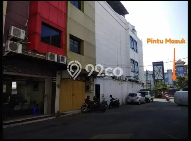 Dijual! Ruko di Surabaya Kota Surabaya LT 57m2 / LB 171m2 Kawasan Strategis Dijual! Ruko di Surabaya Kota Surabaya LT 57m2 / LB 171m2 Kawasan Strategis
