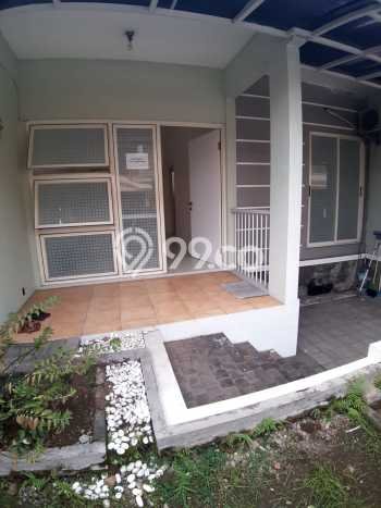 For Sale Rumah 2 Kamar Lokasi Strategis Bagus dan Strategis di Krian For Sale Rumah 2 Kamar Lokasi Strategis Bagus dan Strategis di Krian