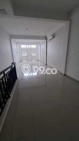 Unit Ruko Dijual di Tenggilis Mejoyo Surabaya Luas Tanah 90m2, Luas Bangunan 280m2 Unit Ruko Dijual di Tenggilis Mejoyo Surabaya Luas Tanah 90m2, Luas Bangunan 280m2
