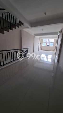Unit Ruko Dijual di Tenggilis Mejoyo Surabaya Luas Tanah 90m2, Luas Bangunan 280m2 Unit Ruko Dijual di Tenggilis Mejoyo Surabaya Luas Tanah 90m2, Luas Bangunan 280m2
