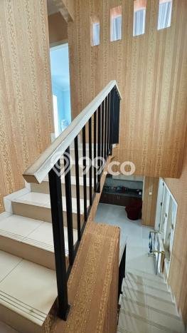 Rumah Elit Modern Tanpa Renovasi di Surabaya Kota Surabaya Rumah Elit Modern Tanpa Renovasi di Surabaya Kota Surabaya