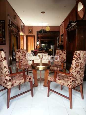 Dijual Rumah 5 Kamar Lokasi Ideal Bagus dan Strategis di Surabaya Kota Dijual Rumah 5 Kamar Lokasi Ideal Bagus dan Strategis di Surabaya Kota