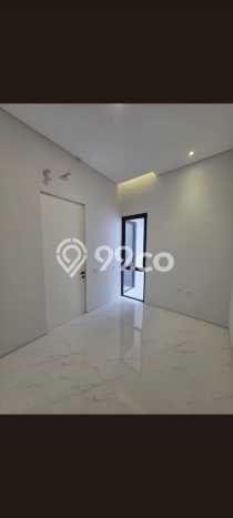 Jual Rumah Eksklusif 4 KT di Surabaya Kota, Surabaya Jual Rumah Eksklusif 4 KT di Surabaya Kota, Surabaya