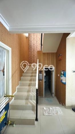 Rumah Elit Modern Tanpa Renovasi di Surabaya Kota Surabaya Rumah Elit Modern Tanpa Renovasi di Surabaya Kota Surabaya