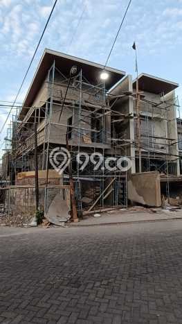 Dijual Hunian Rumah Terawat 4 KT di Surabaya Kota, Surabaya Dijual Hunian Rumah Terawat 4 KT di Surabaya Kota, Surabaya