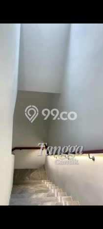 Jual Rumah Eksklusif 4 KT di Surabaya Kota, Surabaya Jual Rumah Eksklusif 4 KT di Surabaya Kota, Surabaya