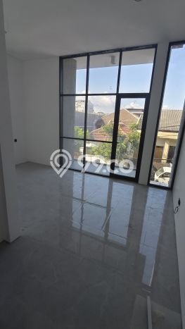 Rumah Minimalis 4 KT di Surabaya Kota Surabaya Unfurnished Rumah Minimalis 4 KT di Surabaya Kota Surabaya Unfurnished