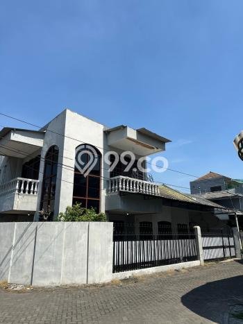 Jual Rumah Modern 4 KT di Surabaya Kota, Surabaya Jual Rumah Modern 4 KT di Surabaya Kota, Surabaya