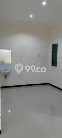 Jual Rumah Eksklusif 4 KT di Surabaya Kota, Surabaya Jual Rumah Eksklusif 4 KT di Surabaya Kota, Surabaya