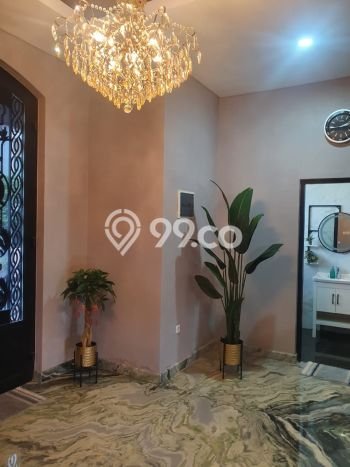 Rumah Elit LB 400m2 Siap Huni Desain Elegan di Surabaya Kota, Surabaya Rumah Elit LB 400m2 Siap Huni Desain Elegan di Surabaya Kota, Surabaya