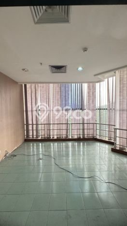 Disewakan Komersial di Kawasan Ramai Surabaya Kota Luas 2098m2 Disewakan Komersial di Kawasan Ramai Surabaya Kota Luas 2098m2