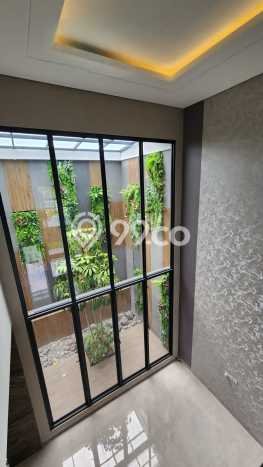 Rumah Elit Modern Tanpa Renovasi di Surabaya Kota Surabaya Rumah Elit Modern Tanpa Renovasi di Surabaya Kota Surabaya