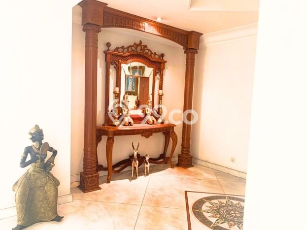Siap Huni Apartemen Prestisius di Simprug 5 Kamar & 5 Kamar Mandi Siap Huni Apartemen Prestisius di Simprug 5 Kamar & 5 Kamar Mandi