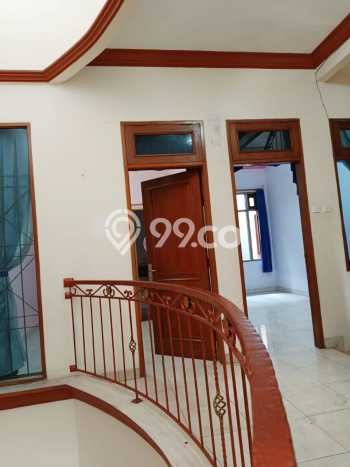 Rumah Mewah LB 120m2 Siap Pakai Desain Elegan di Meruya, Jakarta Barat Rumah Mewah LB 120m2 Siap Pakai Desain Elegan di Meruya, Jakarta Barat