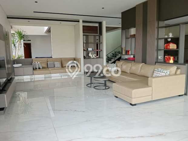 For Sale! Luxury House LT 639m2 Desain Modern di Kota Baru Parahyangan For Sale! Luxury House LT 639m2 Desain Modern di Kota Baru Parahyangan