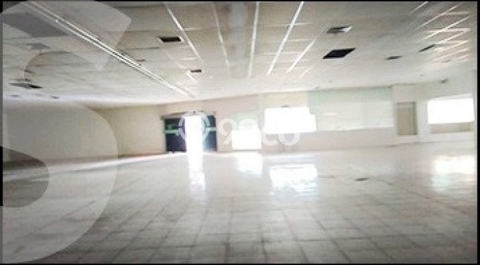 Dijual! Komersial di Surapati Bandung LT 3742m2 / LB 1600m2 Kawasan Strategis Dijual! Komersial di Surapati Bandung LT 3742m2 / LB 1600m2 Kawasan Strategis