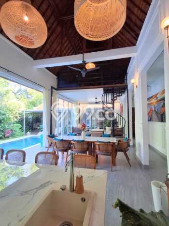 BISNIS POTENSIAL! Vila di , Luas 400m2m², Hasil Menjanjikan BISNIS POTENSIAL! Vila di , Luas 400m2m², Hasil Menjanjikan