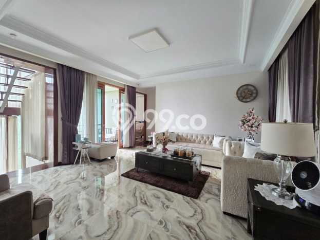 Rumah Elit Modern Tanpa Renovasi di Dago Pakar Bandung Rumah Elit Modern Tanpa Renovasi di Dago Pakar Bandung