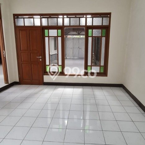 Disewakan Hunian Konsep Minimalis di Bandung Wetan Bandung dengan 3 KT Disewakan Hunian Konsep Minimalis di Bandung Wetan Bandung dengan 3 KT