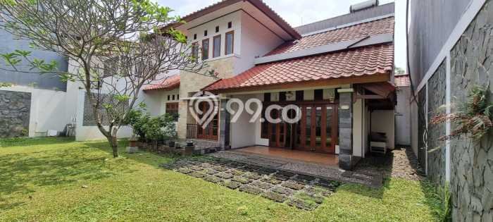 Dijual Rumah Mewah Megah Dengan View Cantik di Setra Duta, Bandung Dijual Rumah Mewah Megah Dengan View Cantik di Setra Duta, Bandung