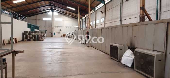 Pabrik Dijual di Prime Area Bandung Luas 2050m2 Pabrik Dijual di Prime Area Bandung Luas 2050m2