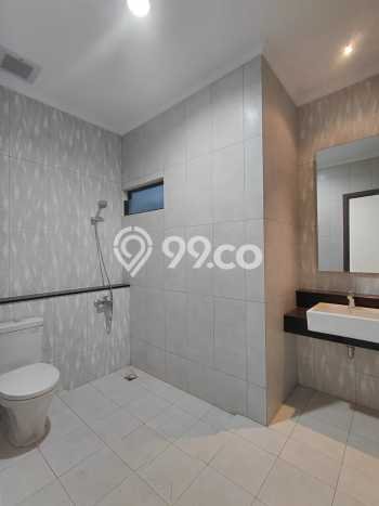 Rumah Elit LB 261m2 Siap Huni Desain Elegan di Summarecon Bandung, Bandung Rumah Elit LB 261m2 Siap Huni Desain Elegan di Summarecon Bandung, Bandung