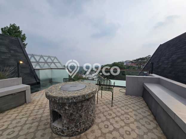 Rumah Elit Modern Tanpa Renovasi di Dago Pakar Bandung Rumah Elit Modern Tanpa Renovasi di Dago Pakar Bandung