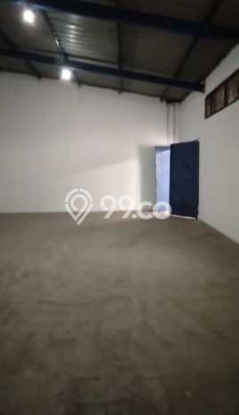 Unit Gudang Tersedia di Caringin Spesifikasi LB 700m2 Unit Gudang Tersedia di Caringin Spesifikasi LB 700m2
