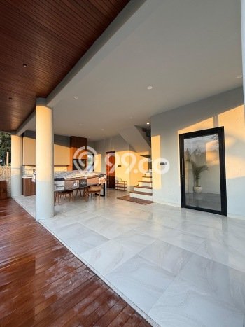 Vila Strategis Kawasan , Luas 130m2m², Akses ke beragam fasilitas Vila Strategis Kawasan , Luas 130m2m², Akses ke beragam fasilitas